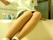 台灣少女在衛生間裡發騷